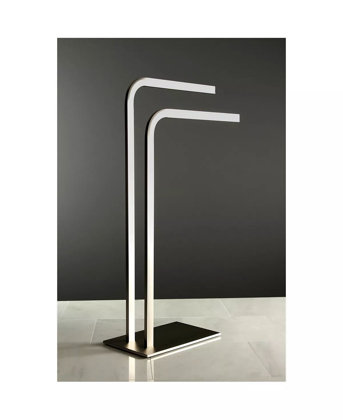 Kingston Brass Pedestal Dual Towel Rack 9 Kingston Brass Pedestal Dual Towel Rack - Image 9